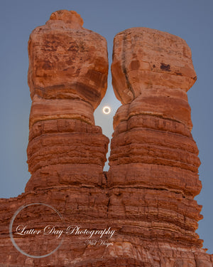2023 Annular Eclipse Twin Rocks Bluff Utah